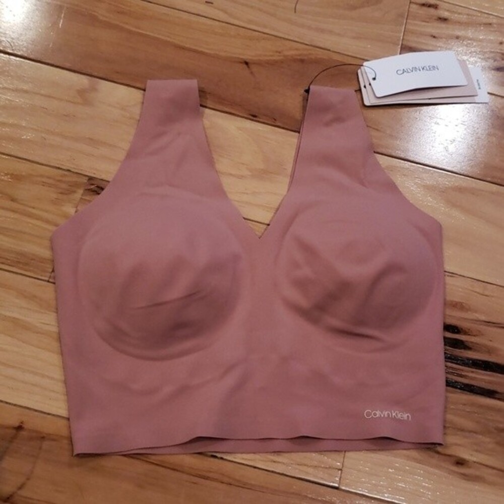 Calvin Klein Pink Padded Bra Size XS Chic Feminine Athleisure Casual Trendy New